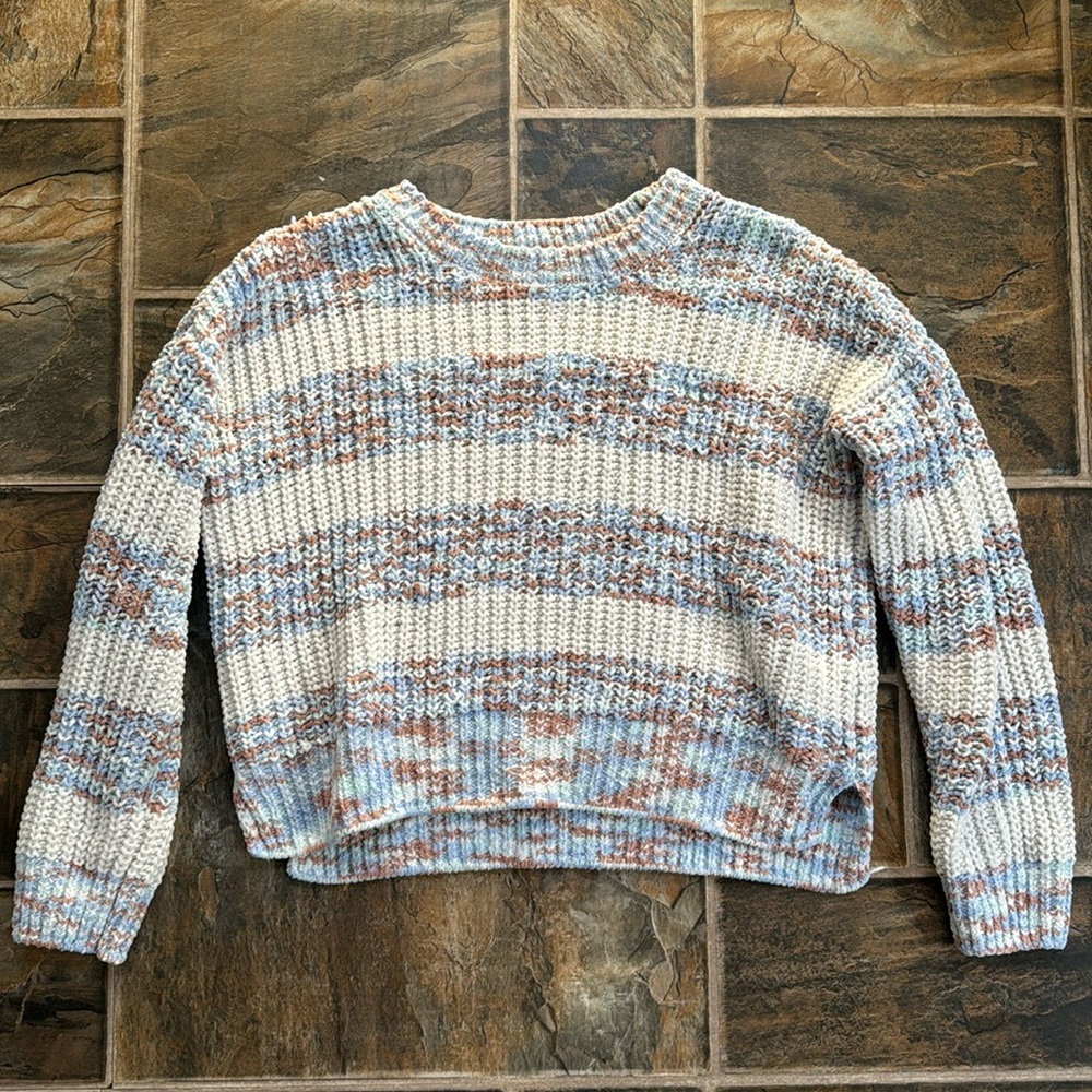 SO cropped sweater